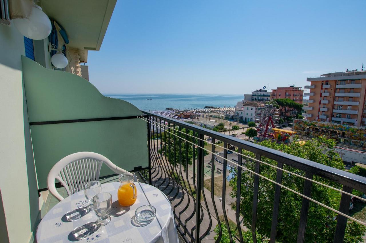 Hotel Bristol Misano Adriatico Luaran gambar