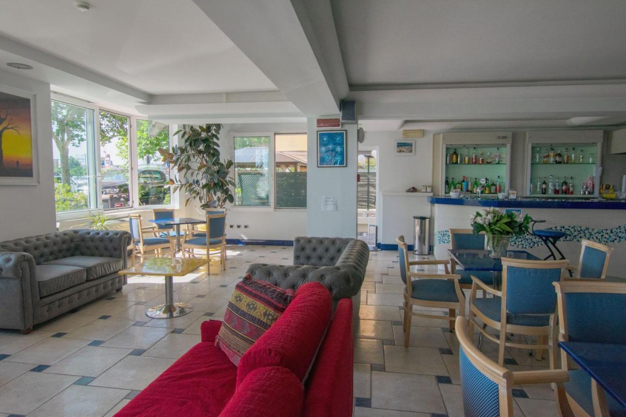 Hotel Bristol Misano Adriatico Luaran gambar