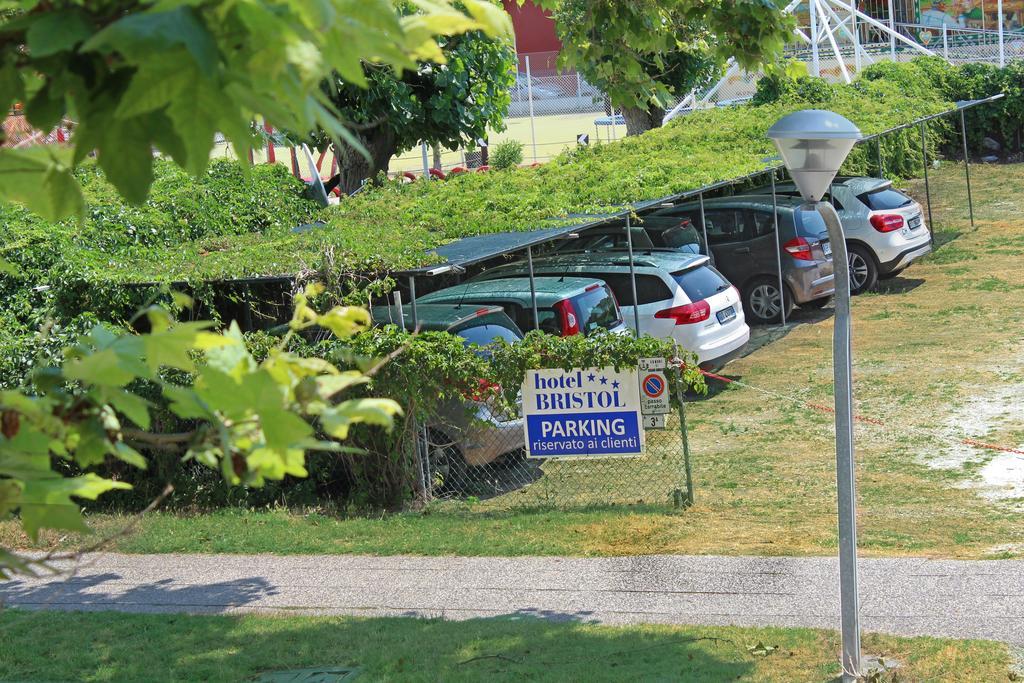 Hotel Bristol Misano Adriatico Luaran gambar