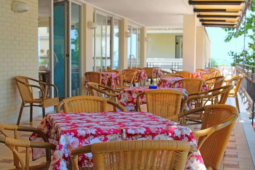 Hotel Bristol Misano Adriatico Luaran gambar